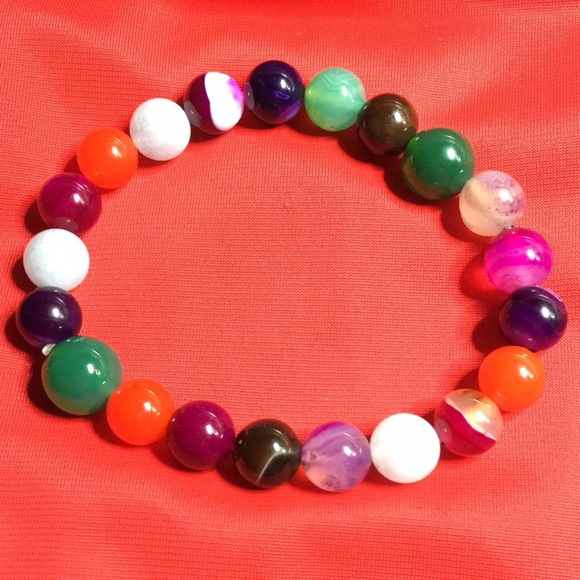 Agate & Chalcedony Gemstone Beaded Stretch Bracelet - Picture 3 of 8